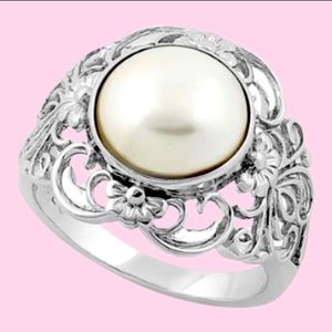 Sterling Silver Mother of Pearl Ring